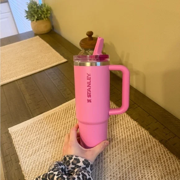 Pink 30oz Stanley - Picture 6 of 6